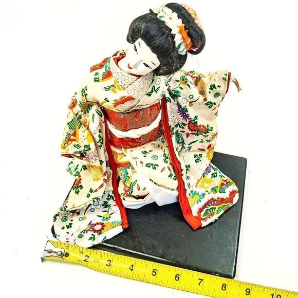 Vintage 10” Kneeling Geisha Japanese Doll - Picture 13 of 14